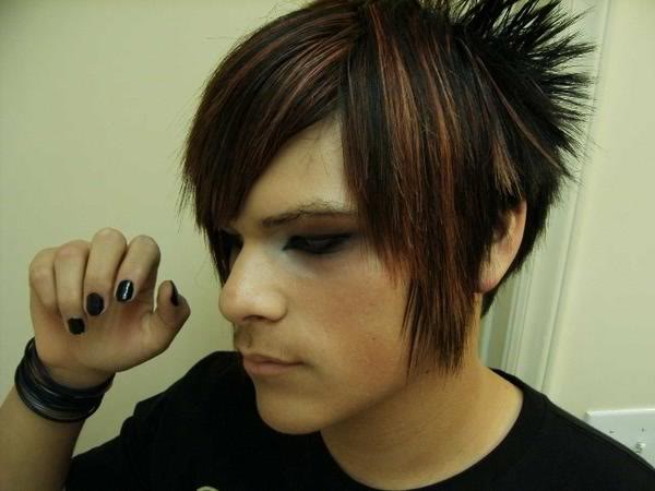 justin bieber emo hair. emo hairstyles for girls with